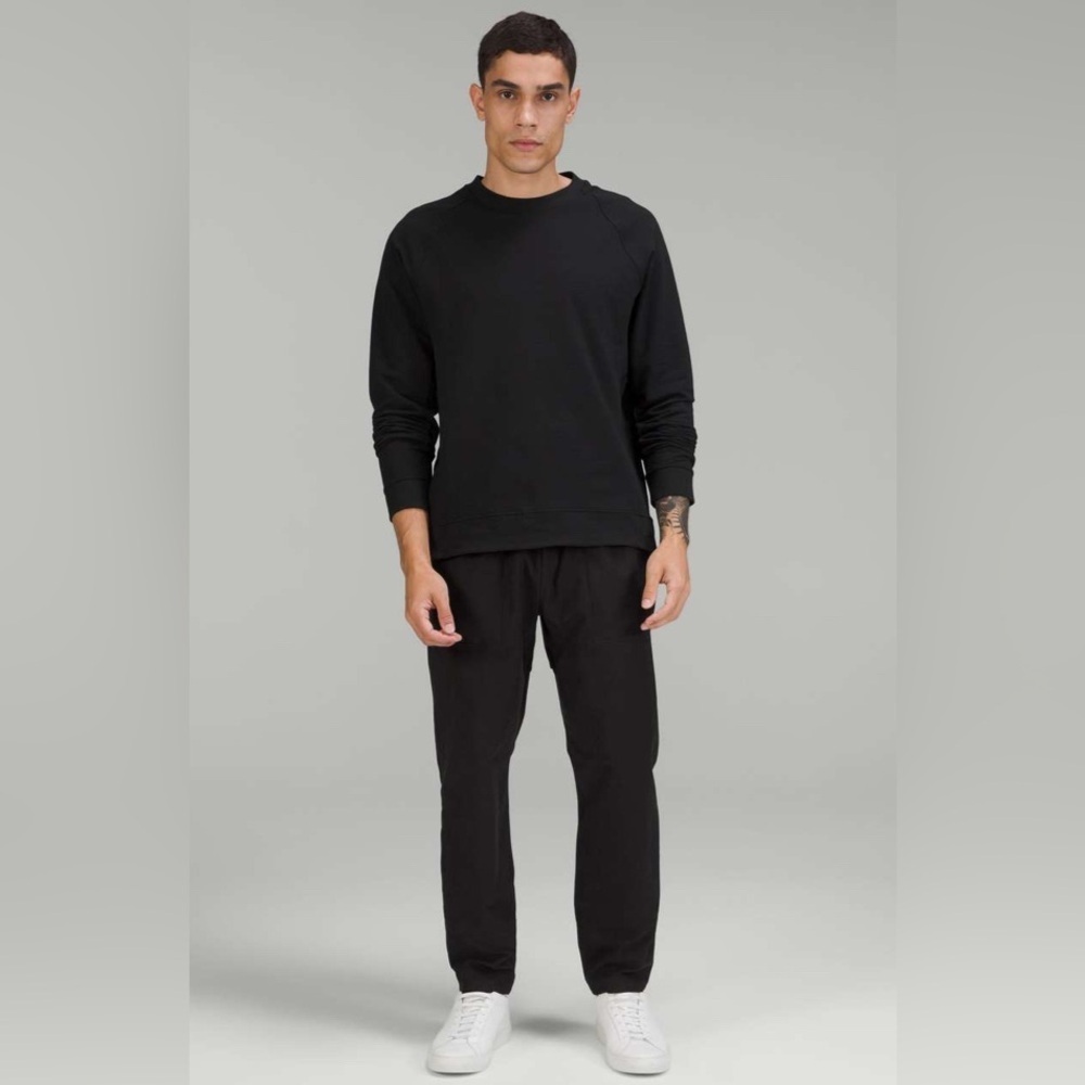 LULULEMON Utilitech Pull-On Classic-Fit Pant 30" in Black Size Medium